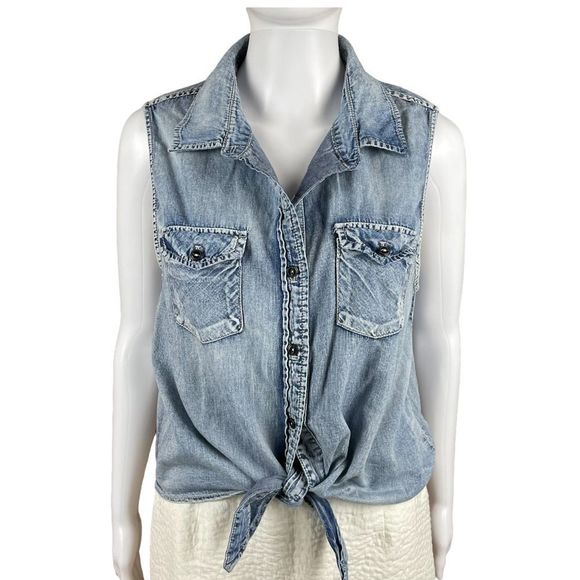 hippie laundry Tops - Hippie Laundry Tie Front Distressed Chambray Top, size L - VGUC